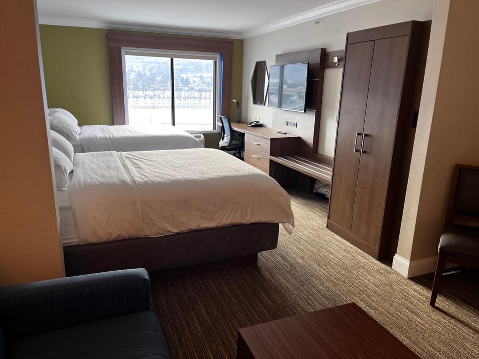 Holiday Inn Express & Suites Williamsport by IHG Hotel in Williamsport