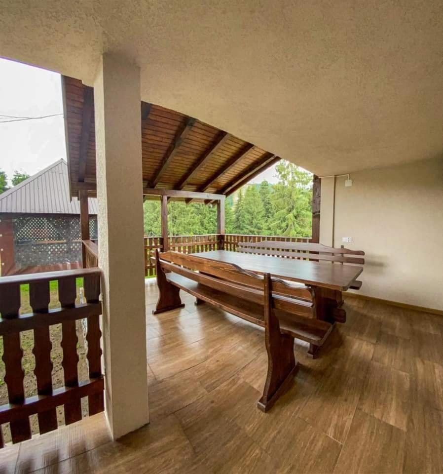 Cabana Izvorul Ariesului House in Cluj County