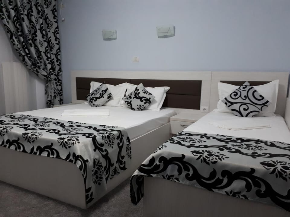 Vila Zara Bed and Breakfast in Constanța County