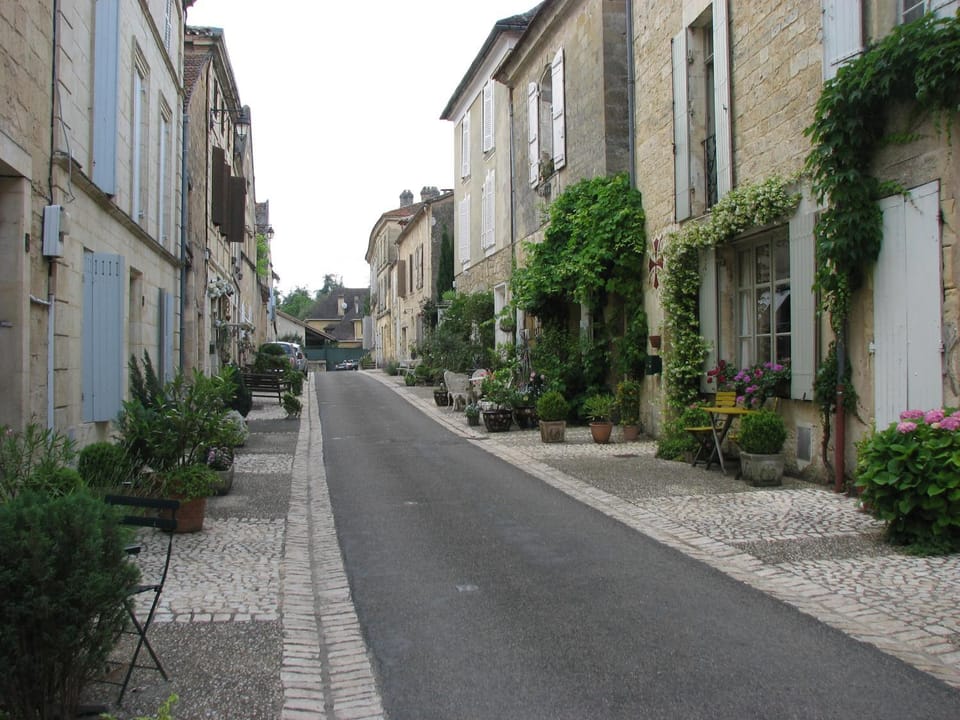 Duplex Carreyrou Apartment in Nouvelle-Aquitaine