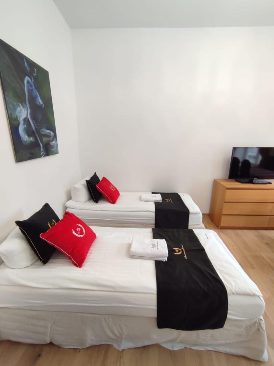 Living room, Bedroom