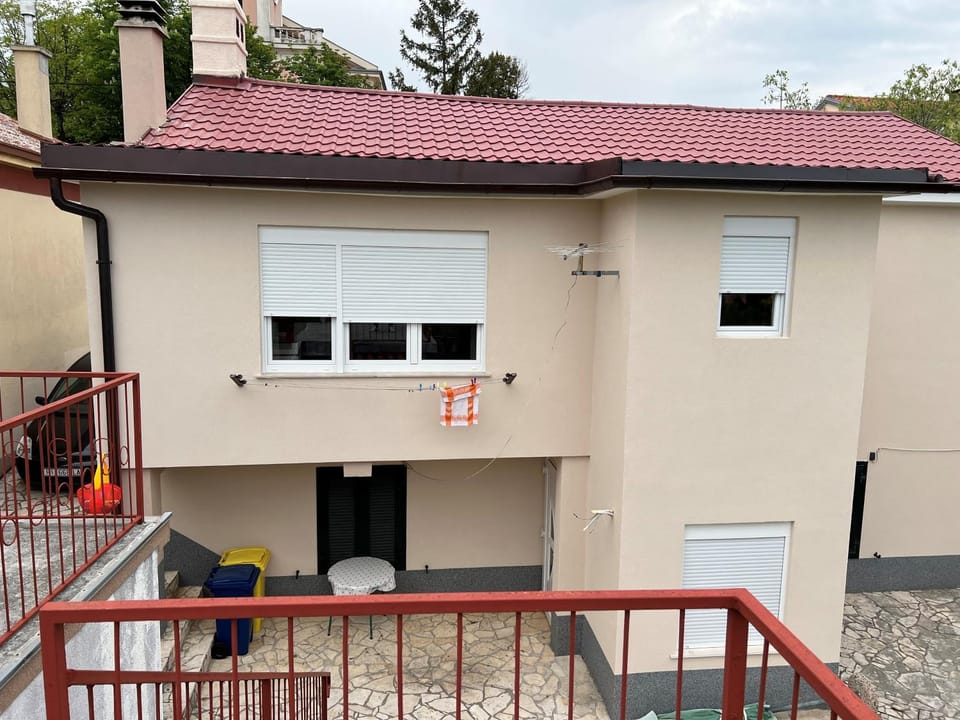 Property building, Balcony/Terrace