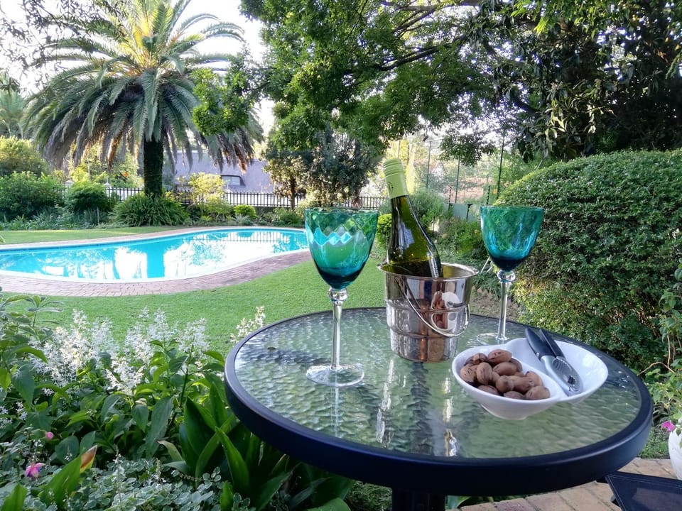 Patio, Balcony/Terrace, Pool view, Swimming pool