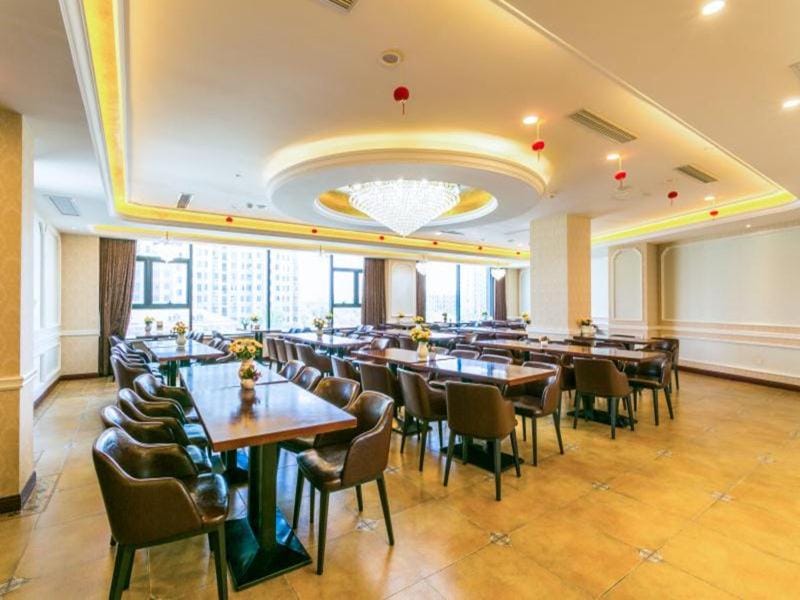 Vienna Hotel Shanghai Hongqiao National Convention and Exhibition Center Wanda Hotel in Shanghai