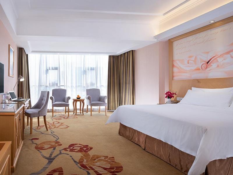 Vienna Hotel Guangzhou Panyu Huanan Country Garden Hotel in Guangzhou