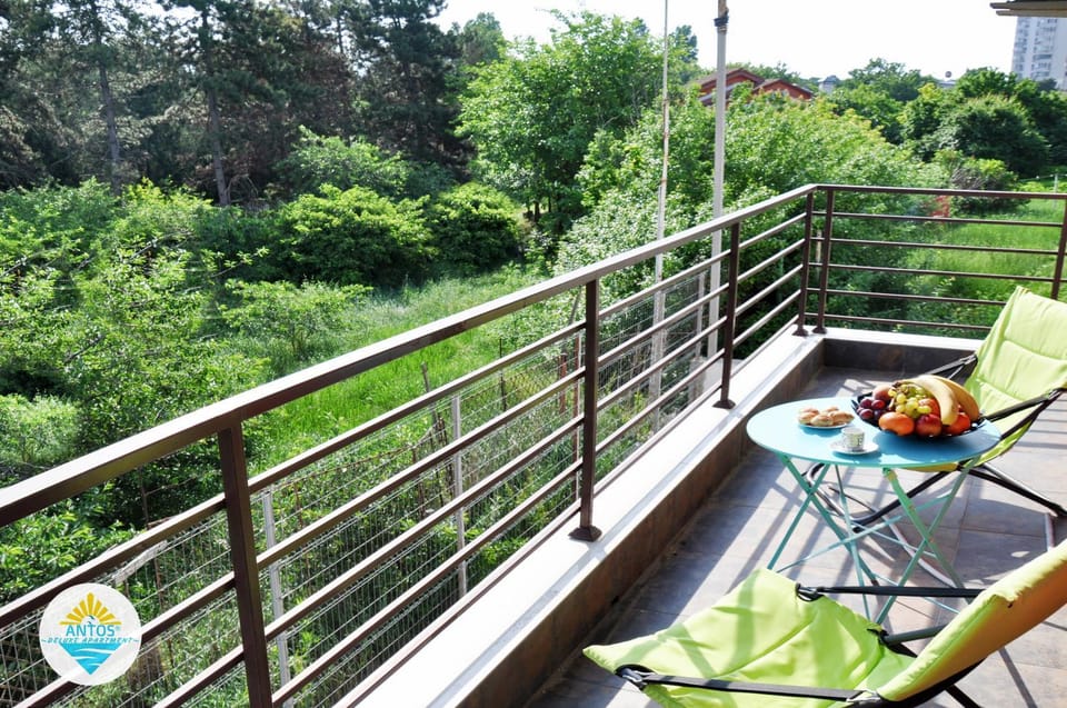 Balcony/Terrace, Balcony/Terrace, Lake view, Lake view