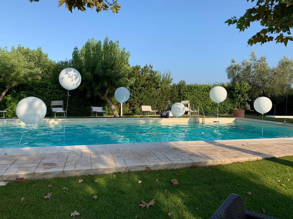 Garden, Swimming pool, Swimming pool