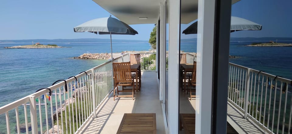 Beach House Novi Apartment in Novi Vinodolski