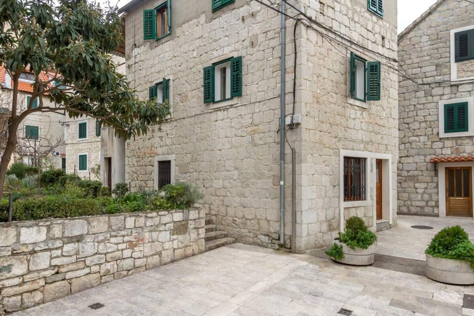 Aparrtment Terra- combine beach&old town Apartment in Split