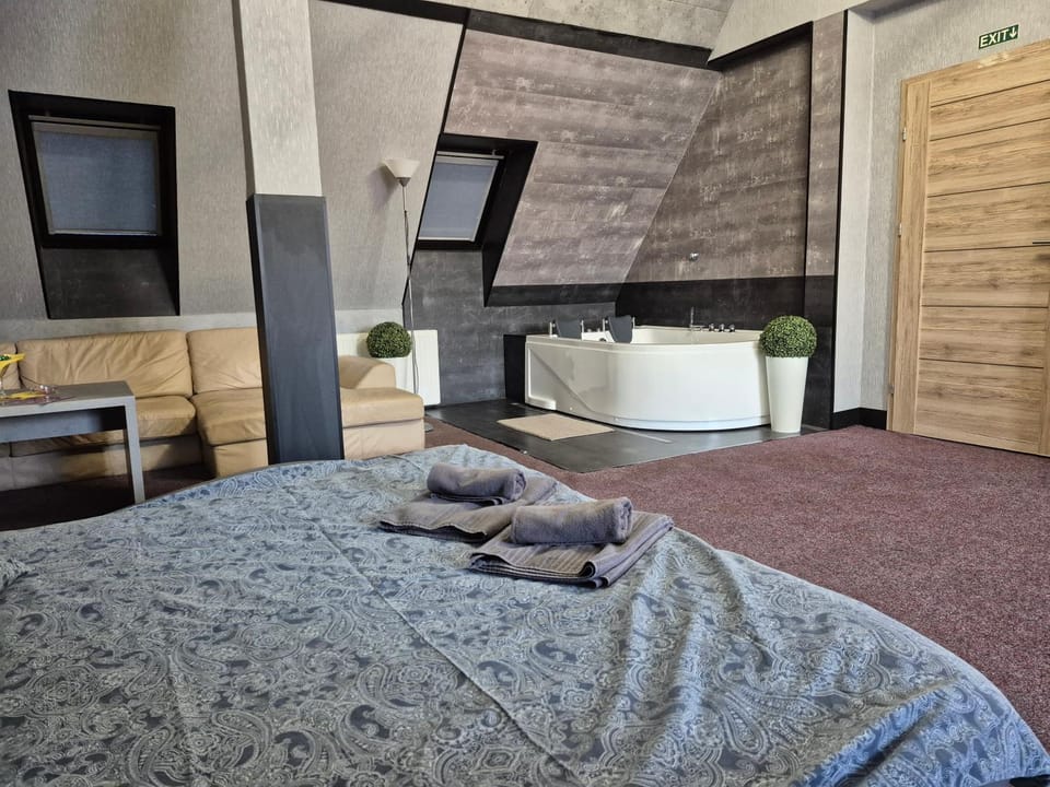Penzion Vulture Ostrava Bed and Breakfast in Czechia