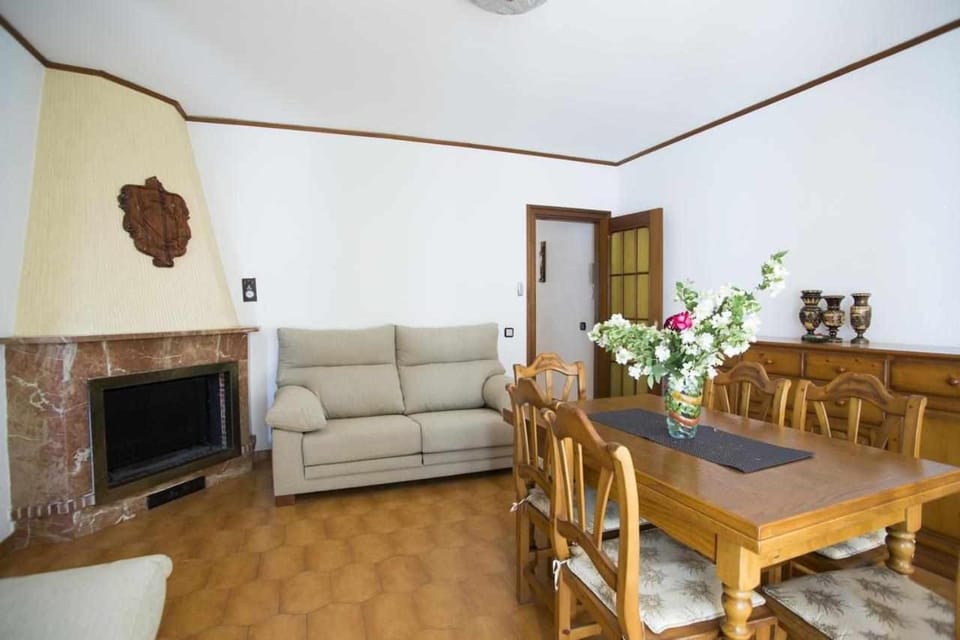 Casa Ca l'Ester. Terra alta. Matarraña. House in Catalonia