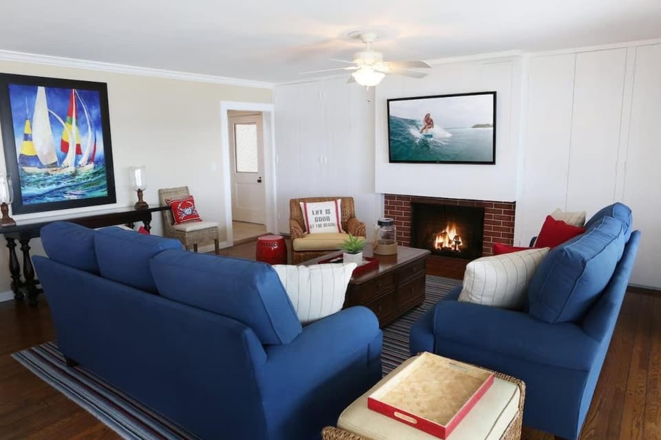 1400 South Bayfront House in Balboa Peninsula