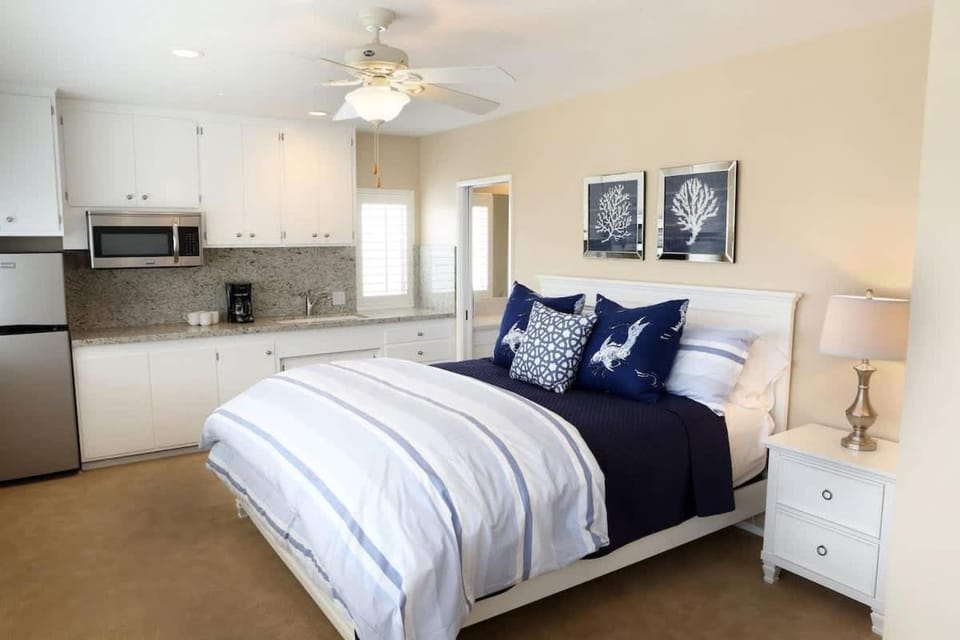 1400 South Bayfront House in Balboa Peninsula