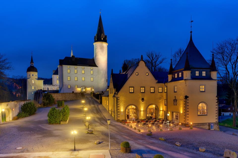 Property building, Night, Landmark view