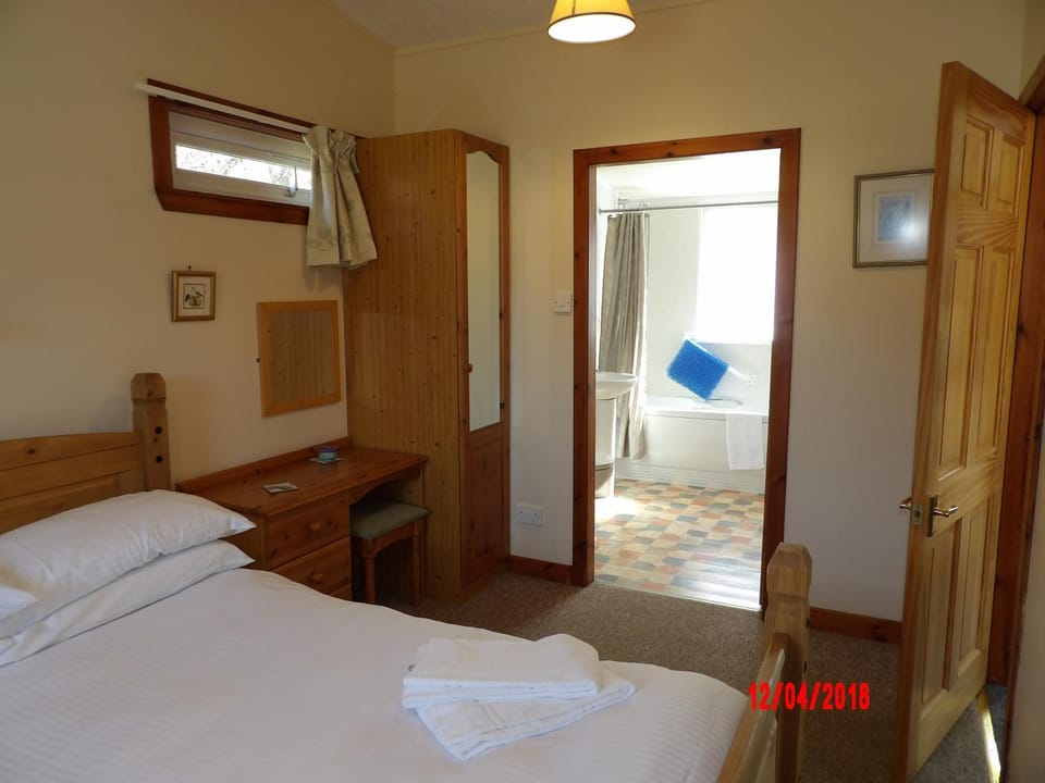 Bed, Decorative detail