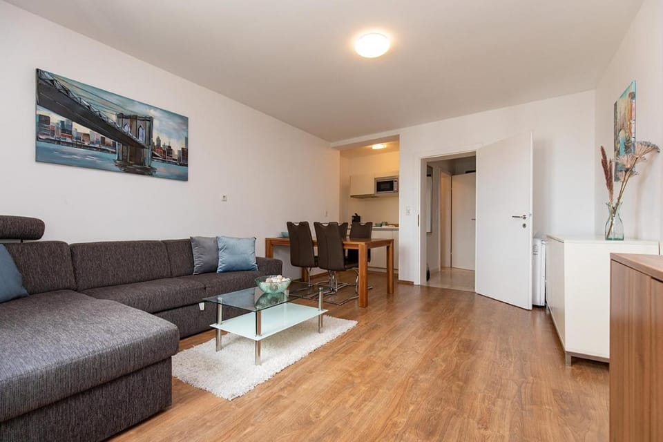 Weingut-Ferienwohnung Münzenrieder Apartment in Slovakia
