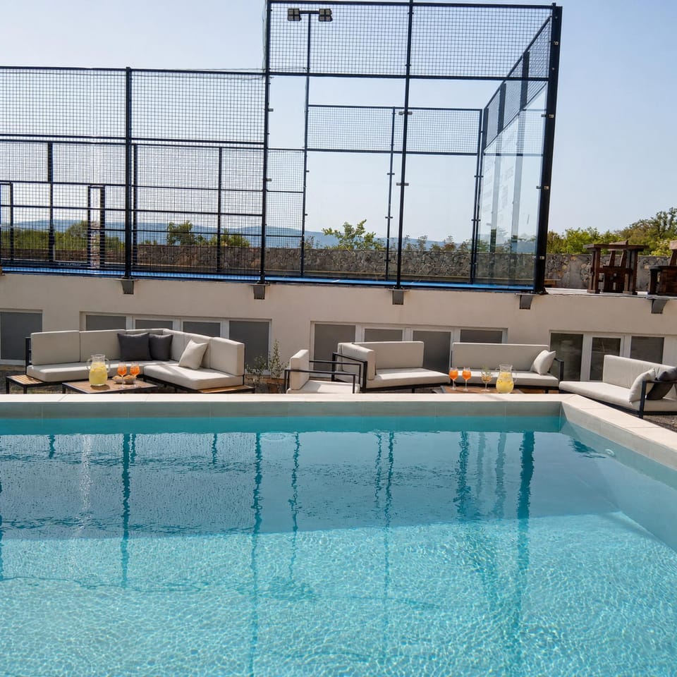 B&B Tonivale - Heated Pool, Padel & Meeting Room Bed and Breakfast in Krk