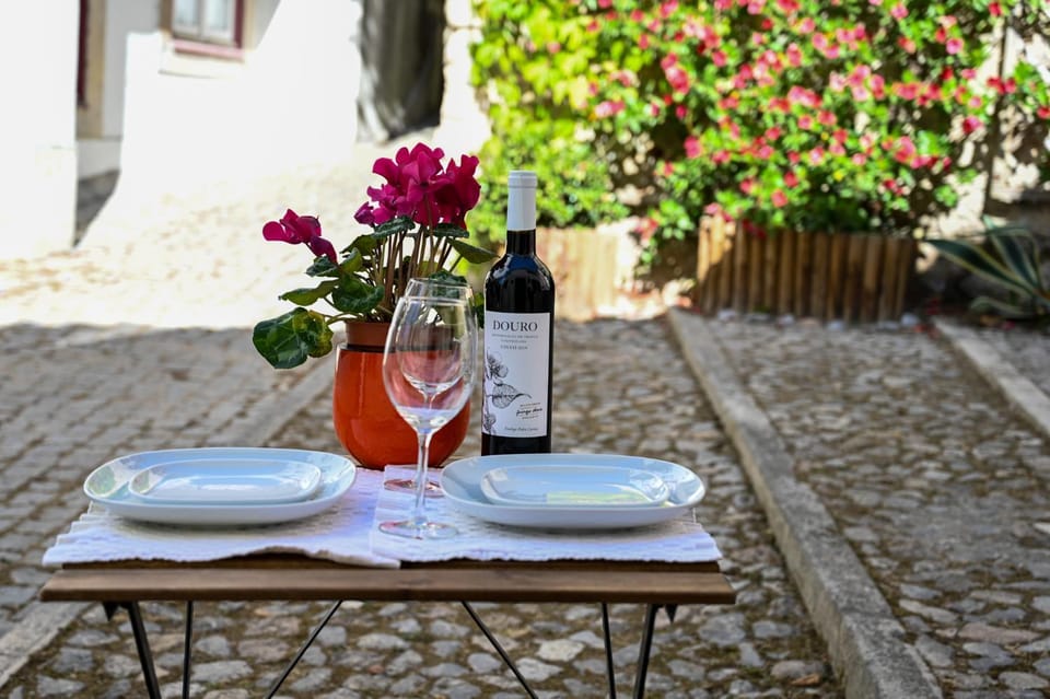 Day, Dining area, Garden view