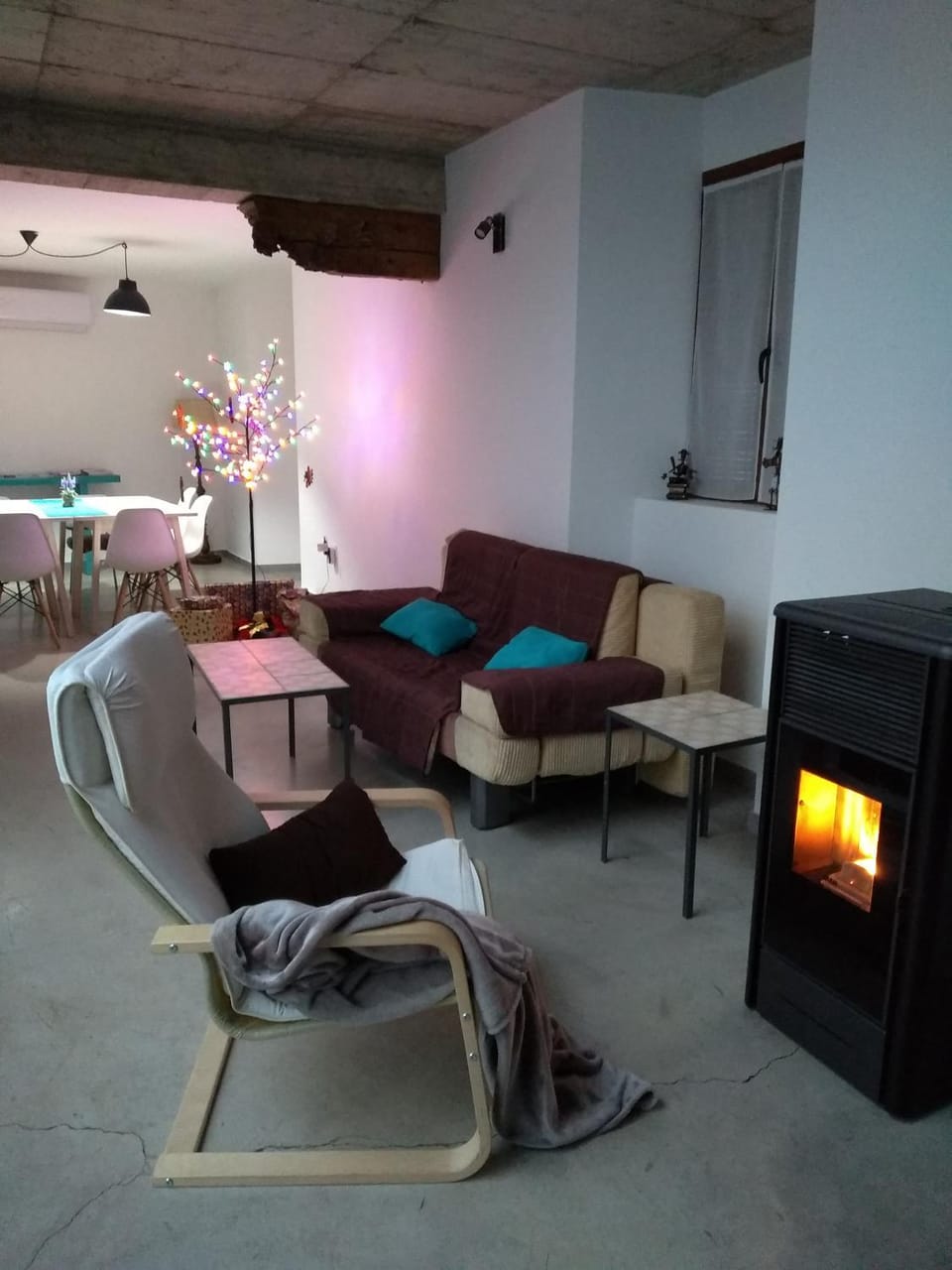 Communal lounge/ TV room