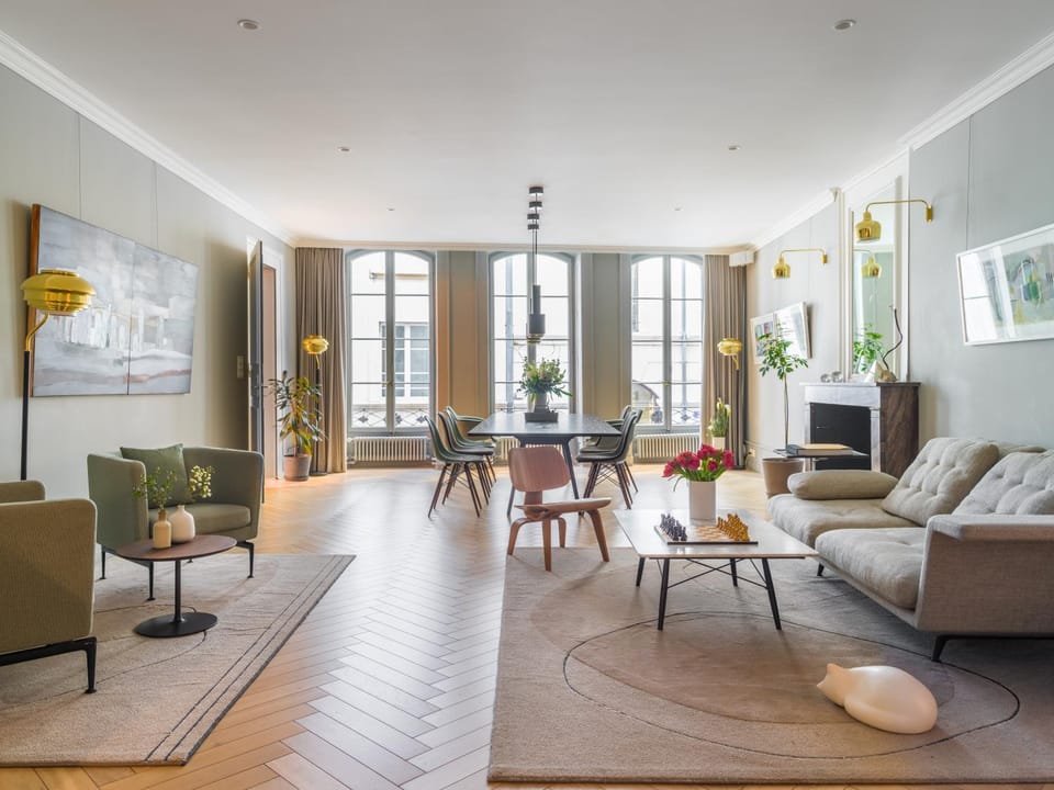 Communal lounge/ TV room