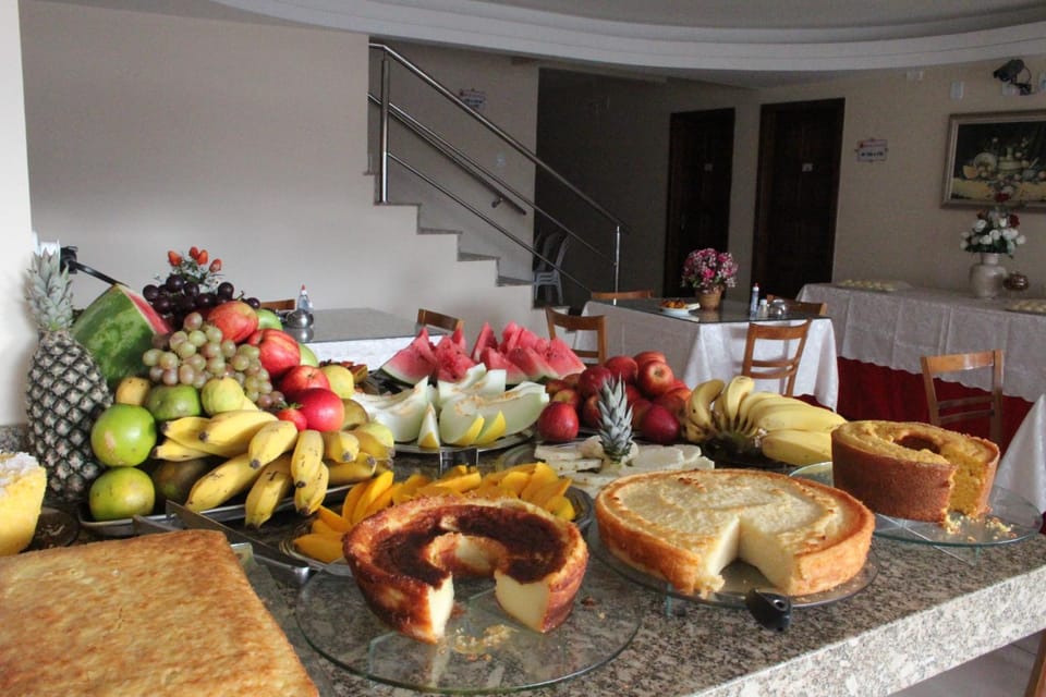 Breakfast, Buffet breakfast