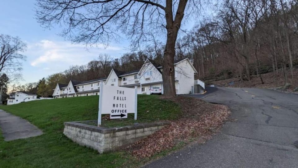 Property logo or sign