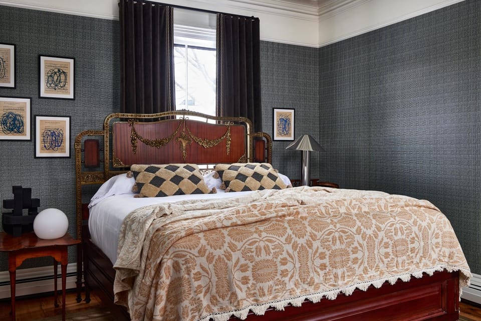 Bed, Bedroom