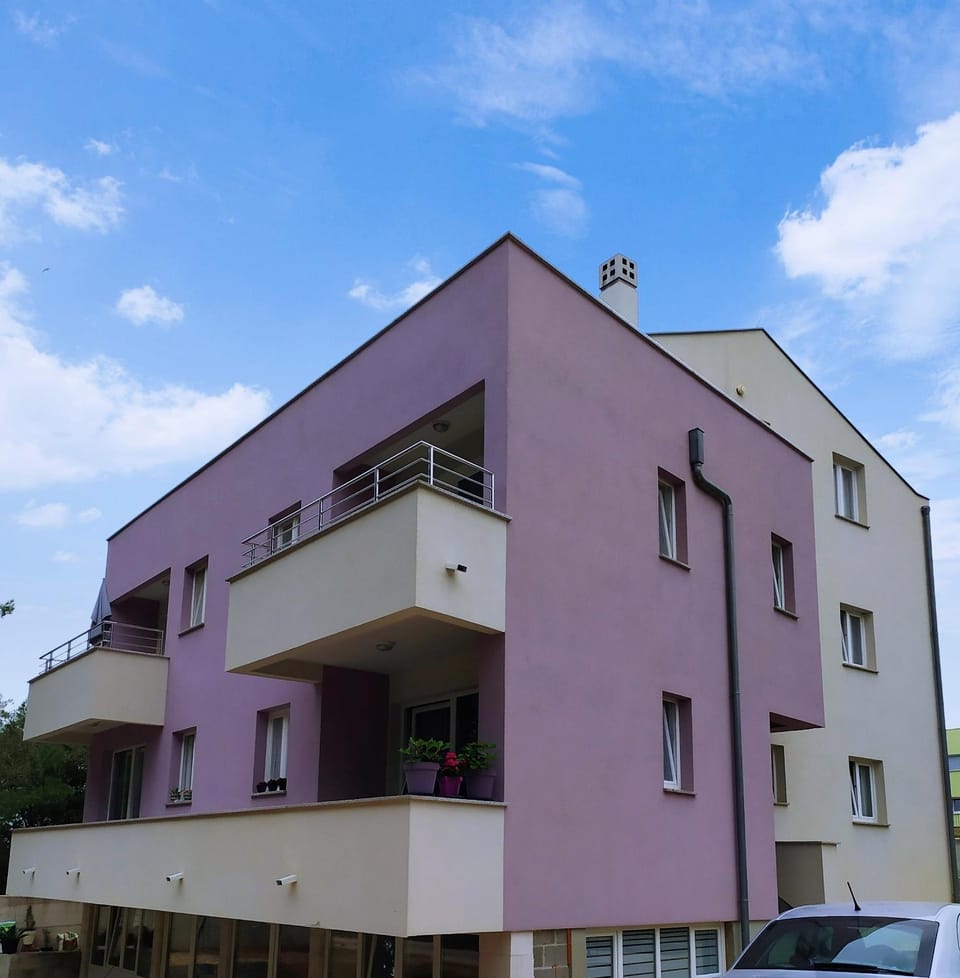 Facade/entrance, Street view