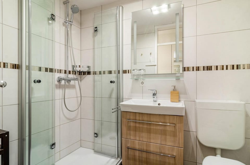 Bathroom, Living room