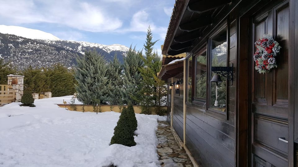 Facade/entrance, Winter