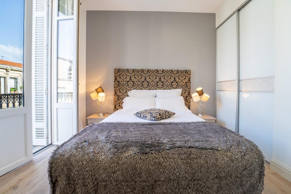 Magnifiques Appartements en Hyper Centre de Bordeaux Apartment in Bordeaux