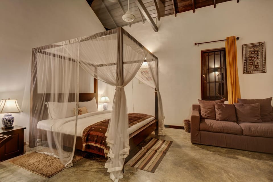 Bed, Coffee/tea facilities, Photo of the whole room, Seating area, Bedroom