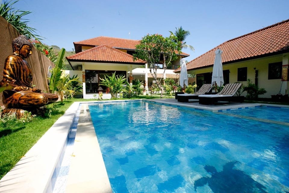 Pool view, Swimming pool
