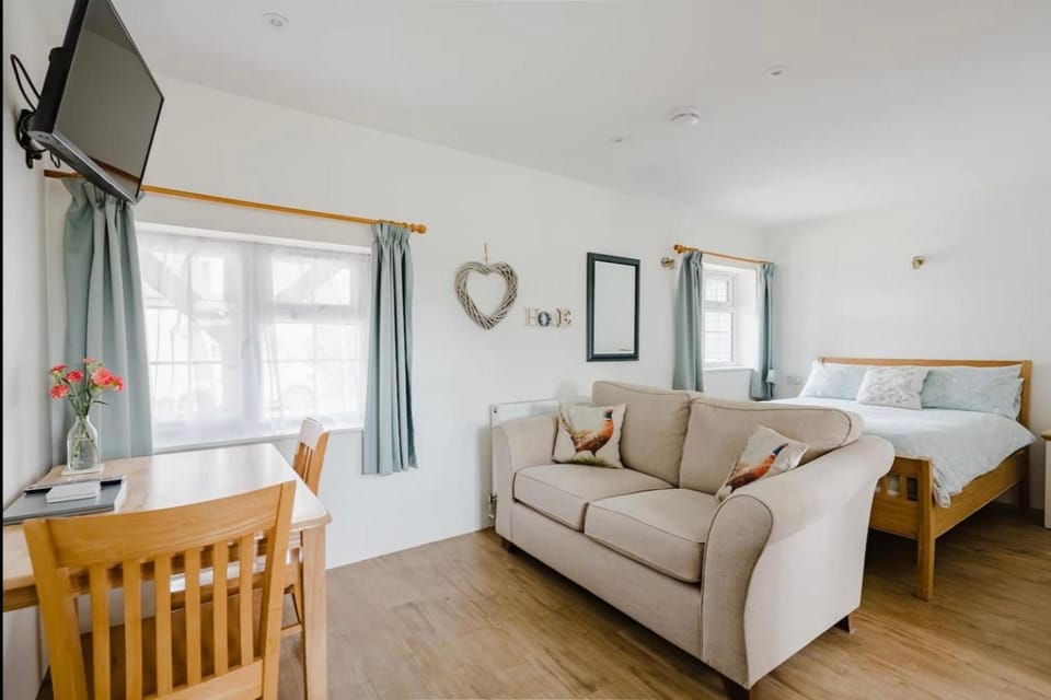 Great Sampford B&B Sorrells farm Bed and Breakfast in Uttlesford