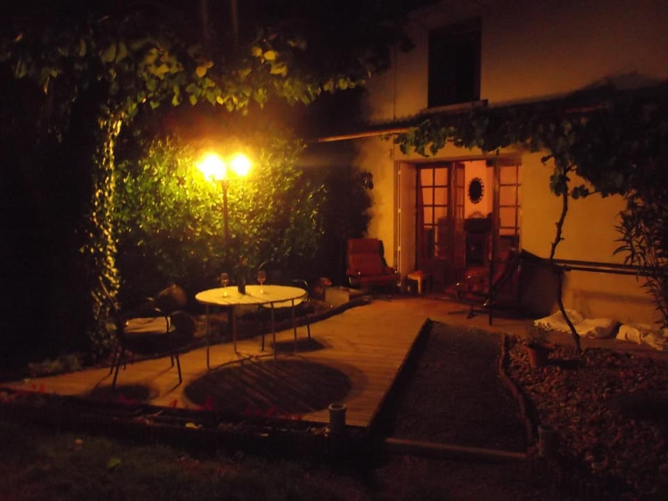 Patio, Facade/entrance, Night, Garden, Balcony/Terrace