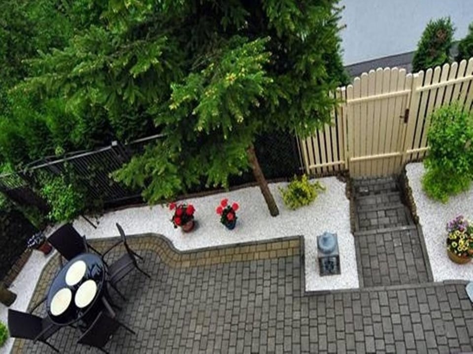 Patio, Natural landscape, Garden, Balcony/Terrace, Garden view