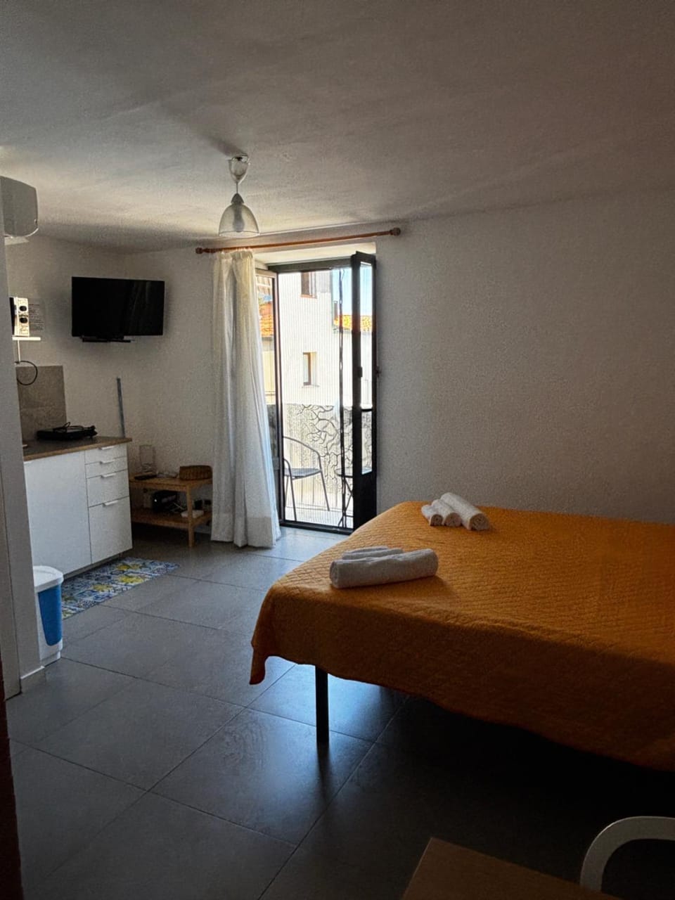 Chez Julie Apartment in Cefalu