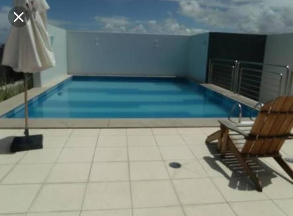 Solarium, Swimming pool