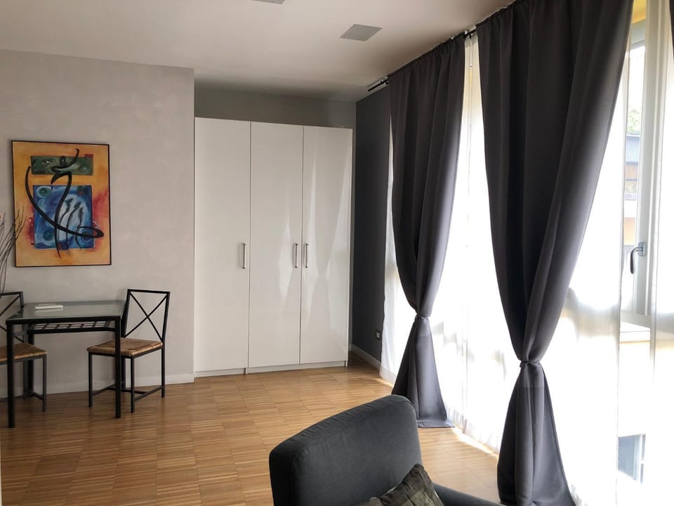 Isola Apartments Apartment in Milan