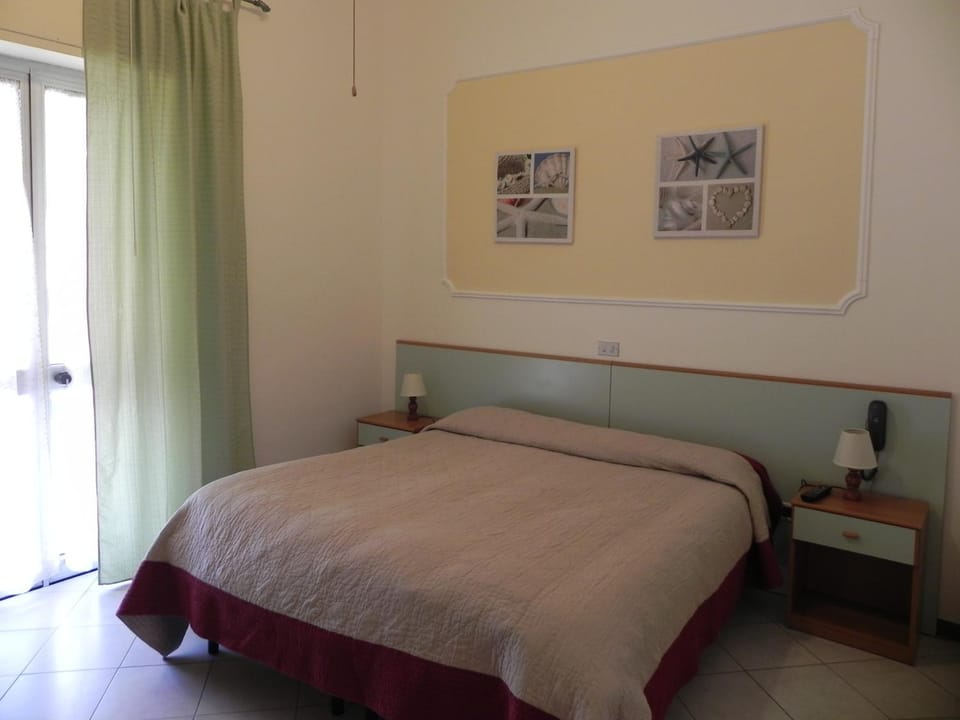 Hotel Ondina Hotel in Viareggio