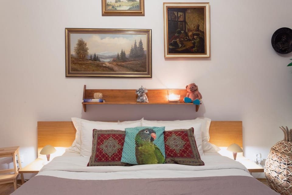 Bed, Bedroom