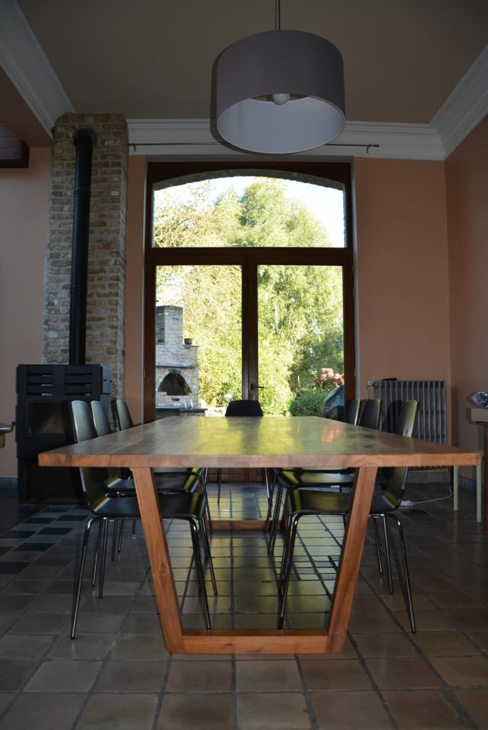 Day, Dining area