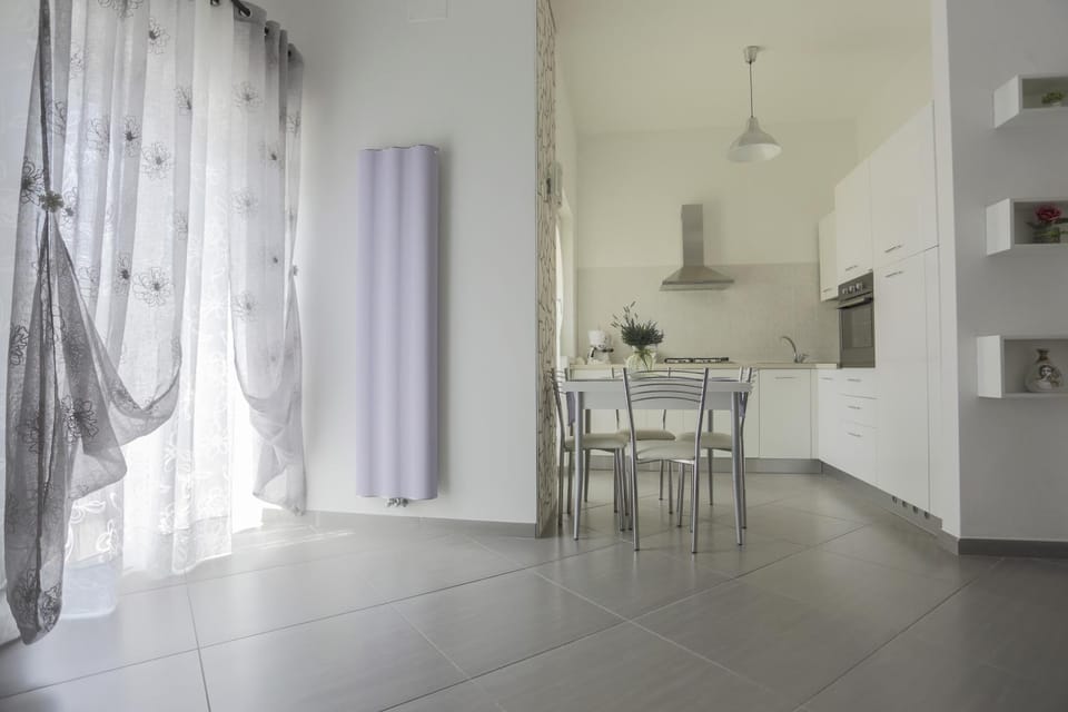 Kitchen or kitchenette, Living room, Photo of the whole room, Dining area