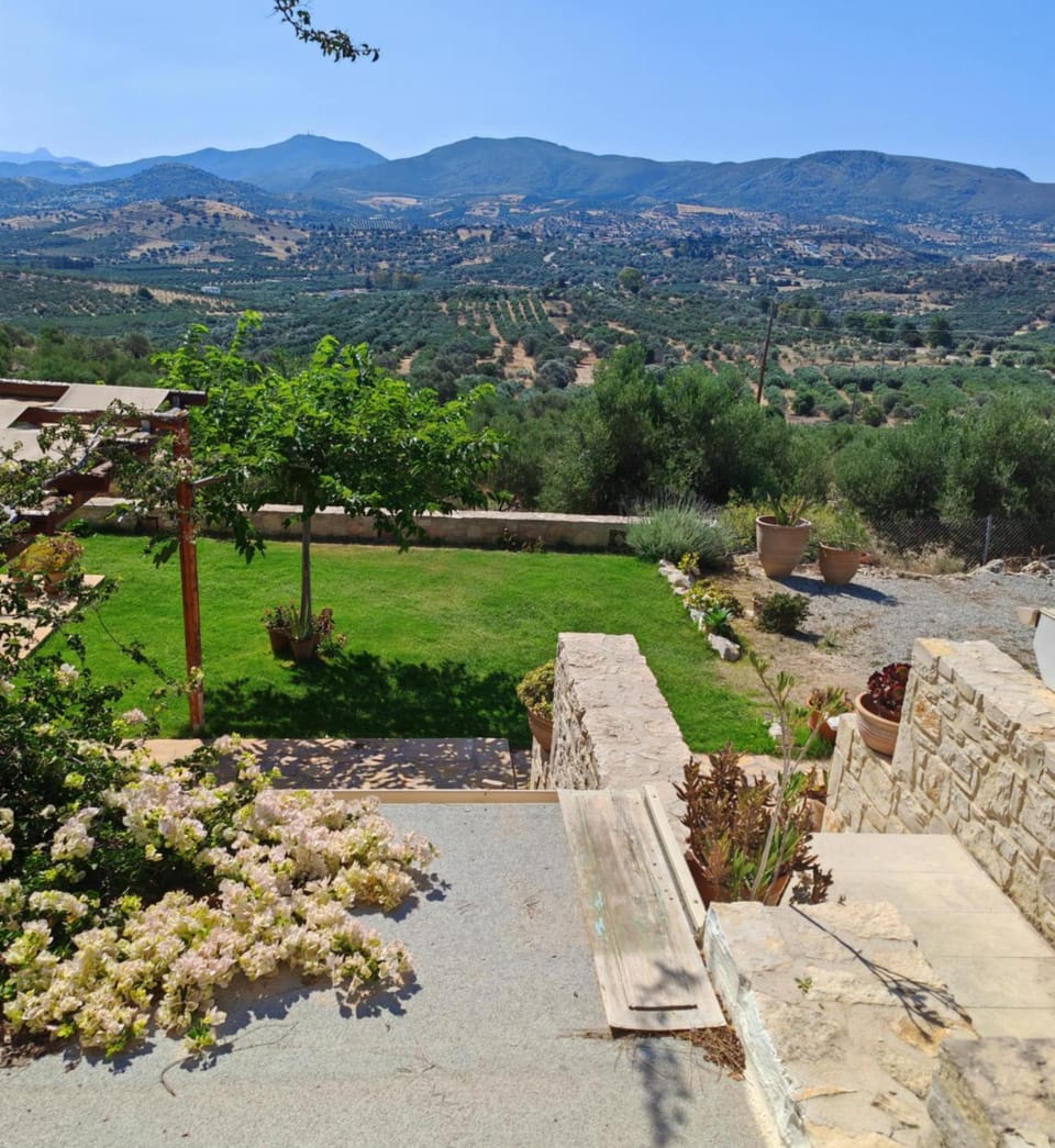 Aelia Apartment in Crete