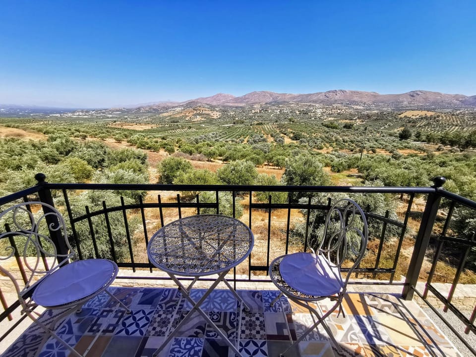 Balcony/Terrace, Garden view