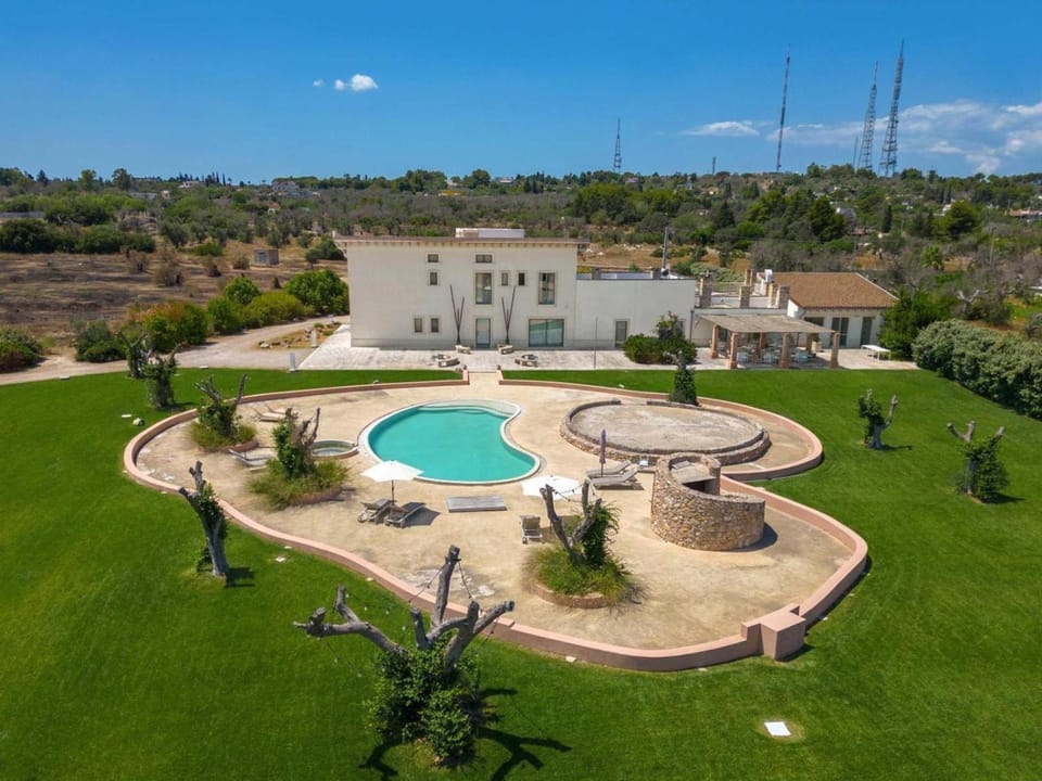 Garden view, Pool view, Swimming pool, Breakfast