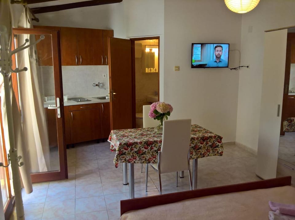 Studio Nada Apartment in Mali Losinj