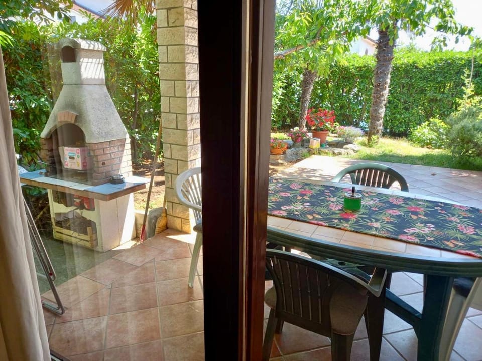 Garden, Garden, Balcony/Terrace