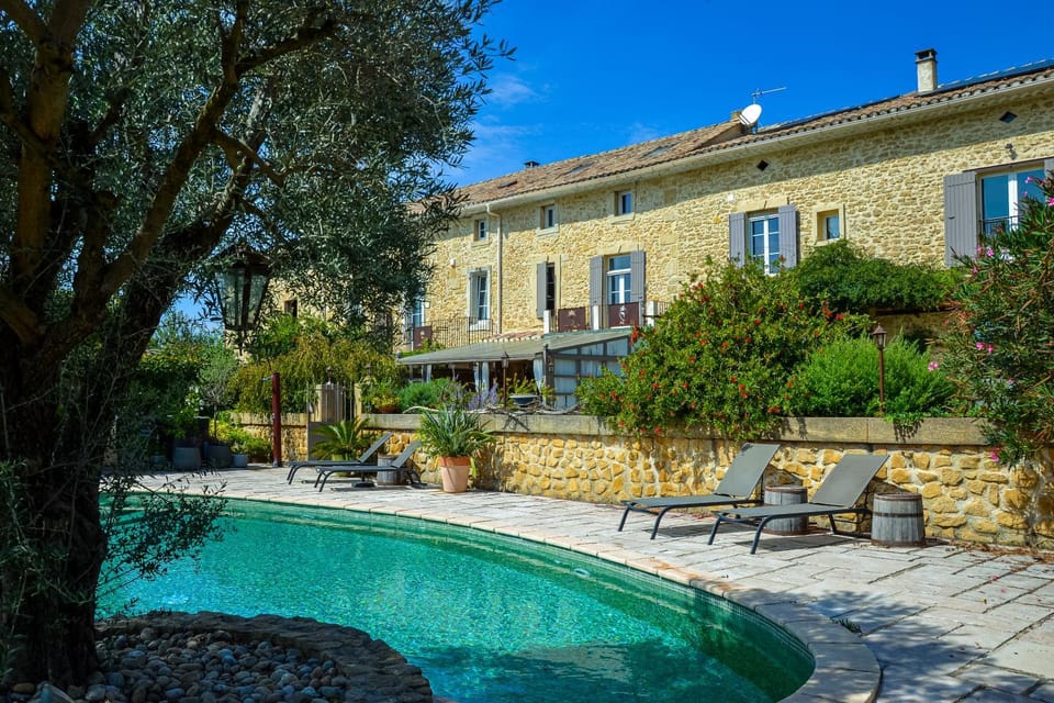 Property building, Swimming pool