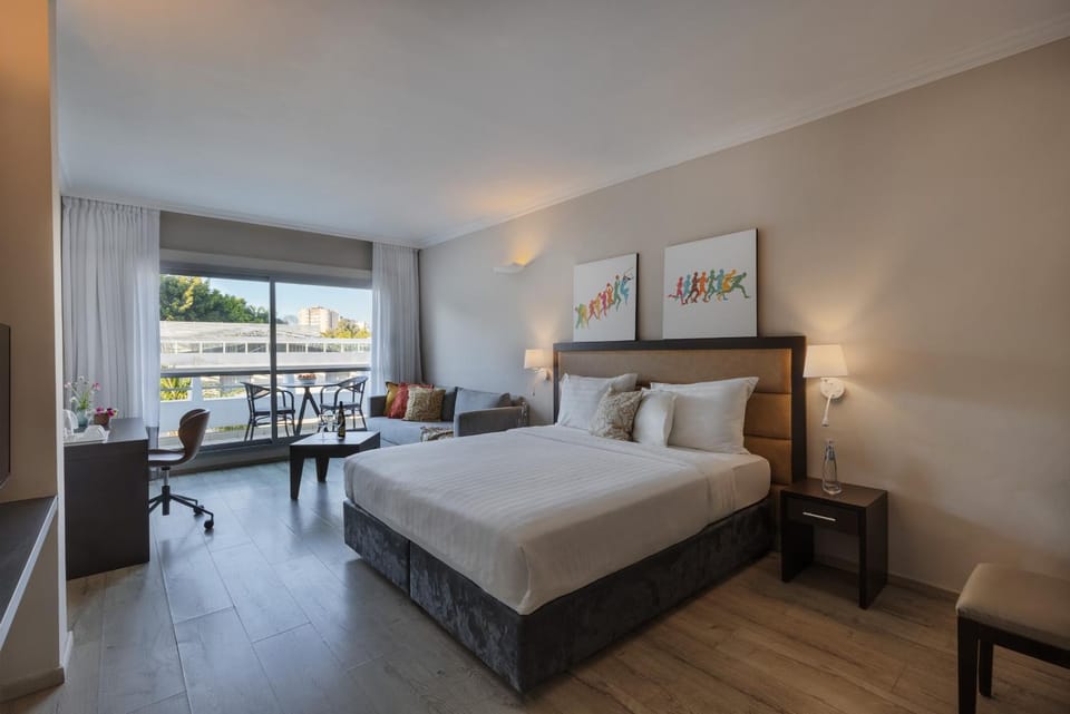 Bed, Photo of the whole room
